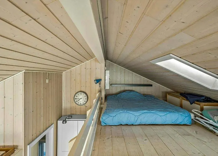 Newer House With Loft 25 M From Casa vacanze Kerteminde